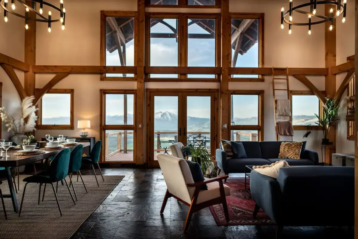 Sky High Lodge